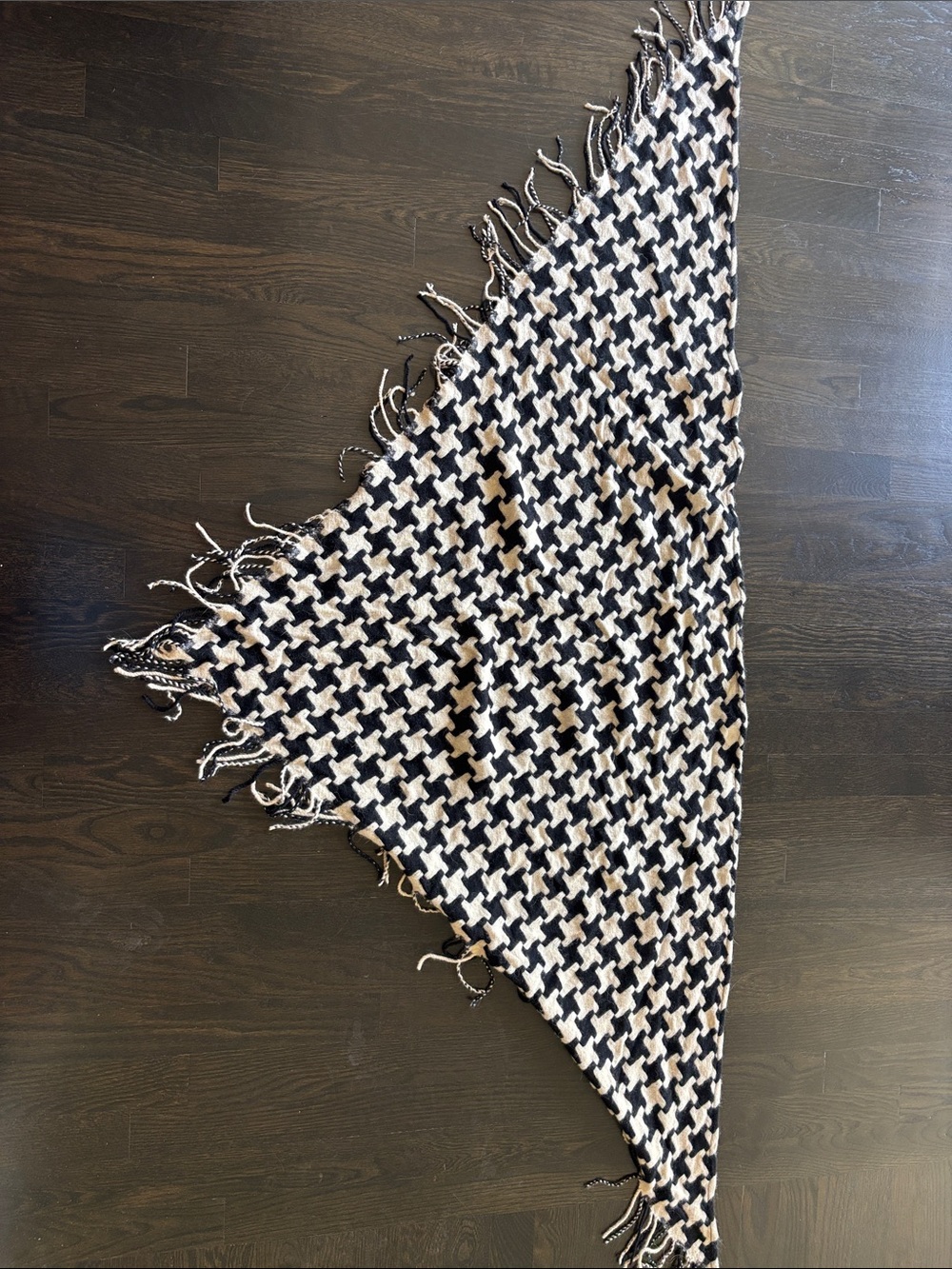 Black and Cream Houndstooth woven Triangle Shawl with Fringe from Echo